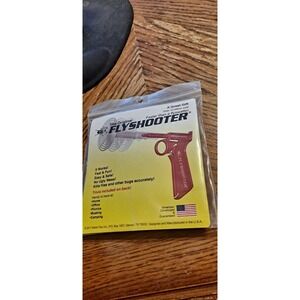 Martin Paul The Original Bug Gun FLYSHOOTER Blue New in Package 2011